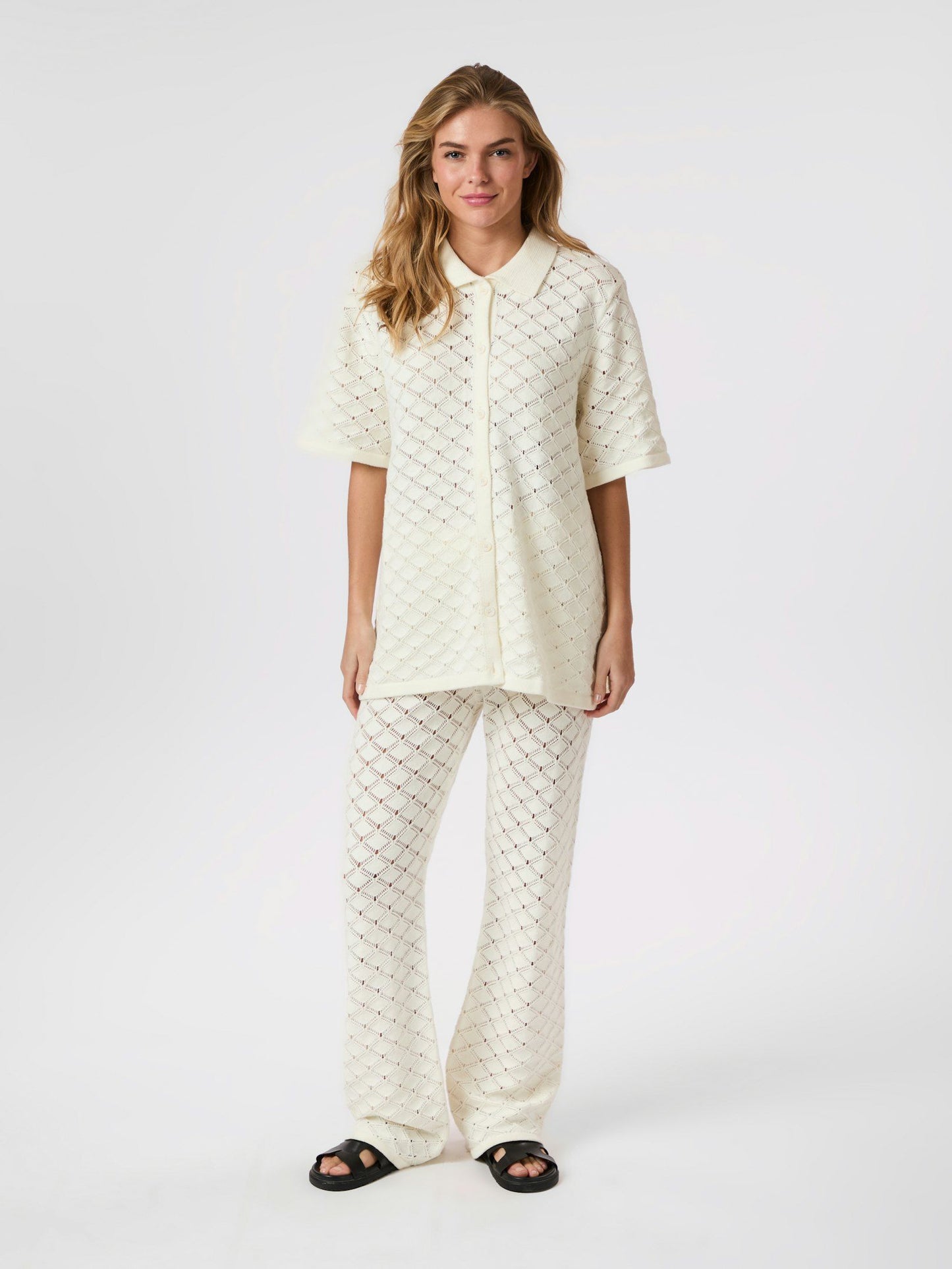 Neo Noir Sette Crochet Blus