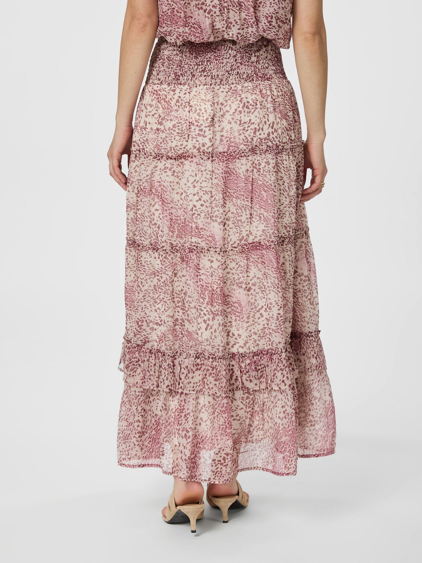 Neo Noir Todo Blur Graphic Skirt