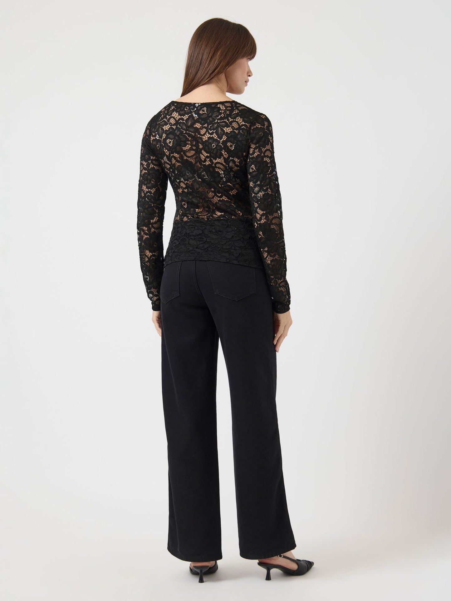 YAS Lacey V-Neck Lace Top