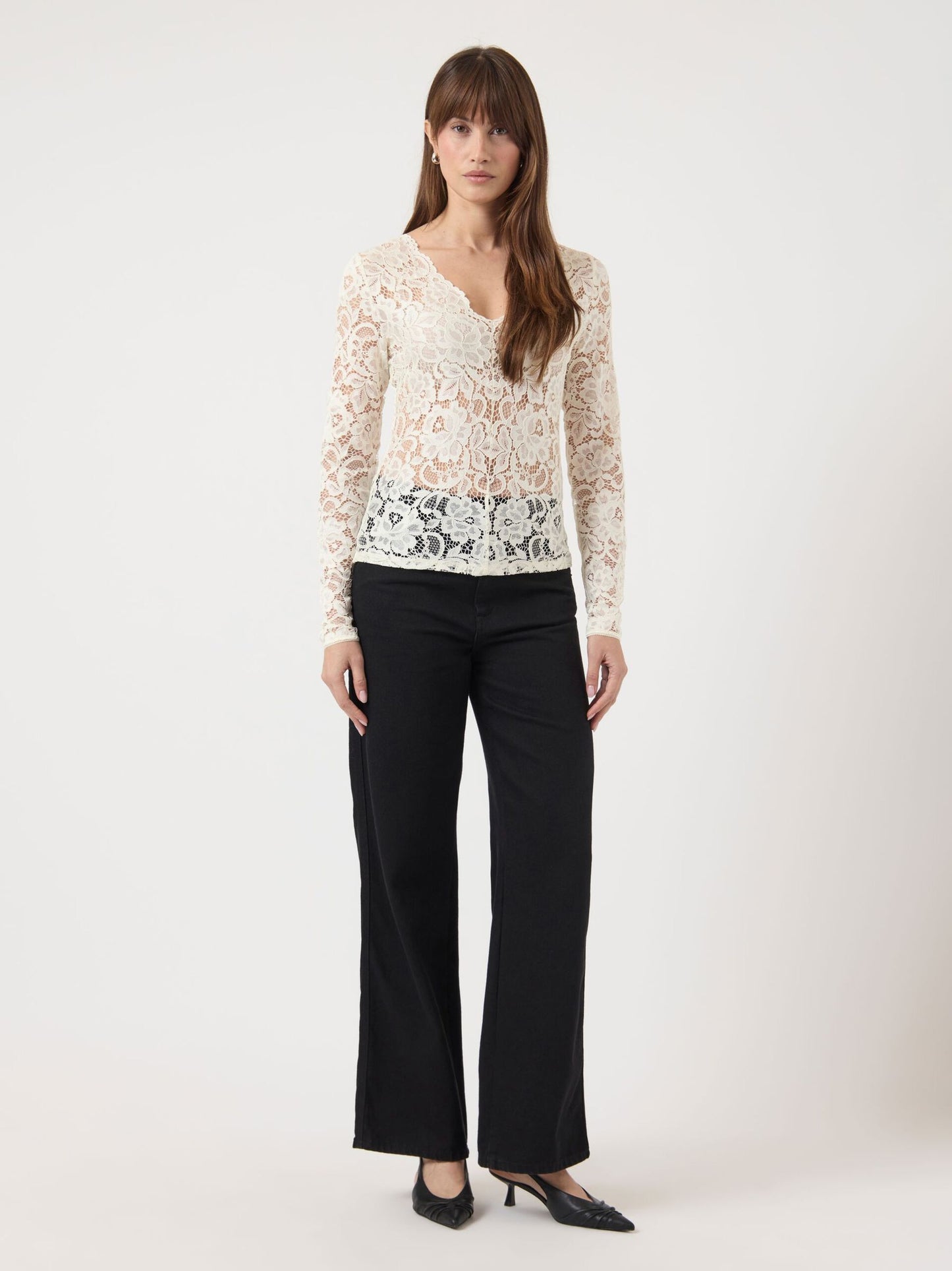 YAS Lacey V-Neck Lace Top