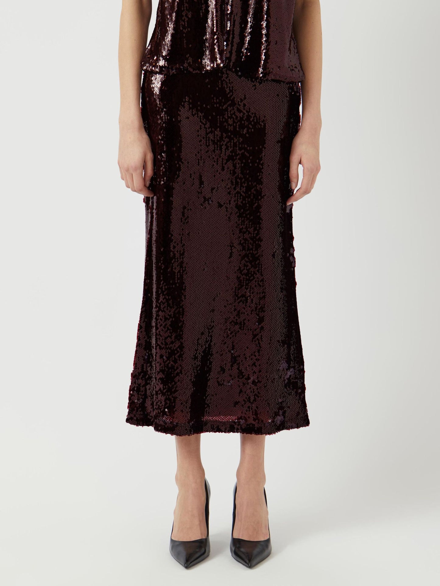 YAS Royalina Sequin Skirt