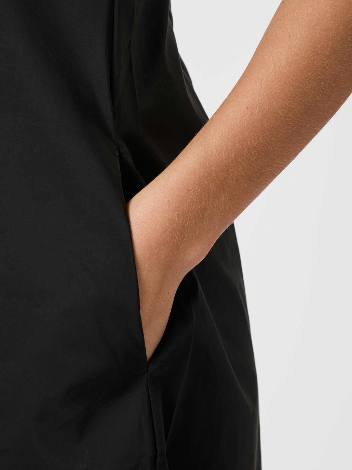 Neo Noir Illana Poplin Dress