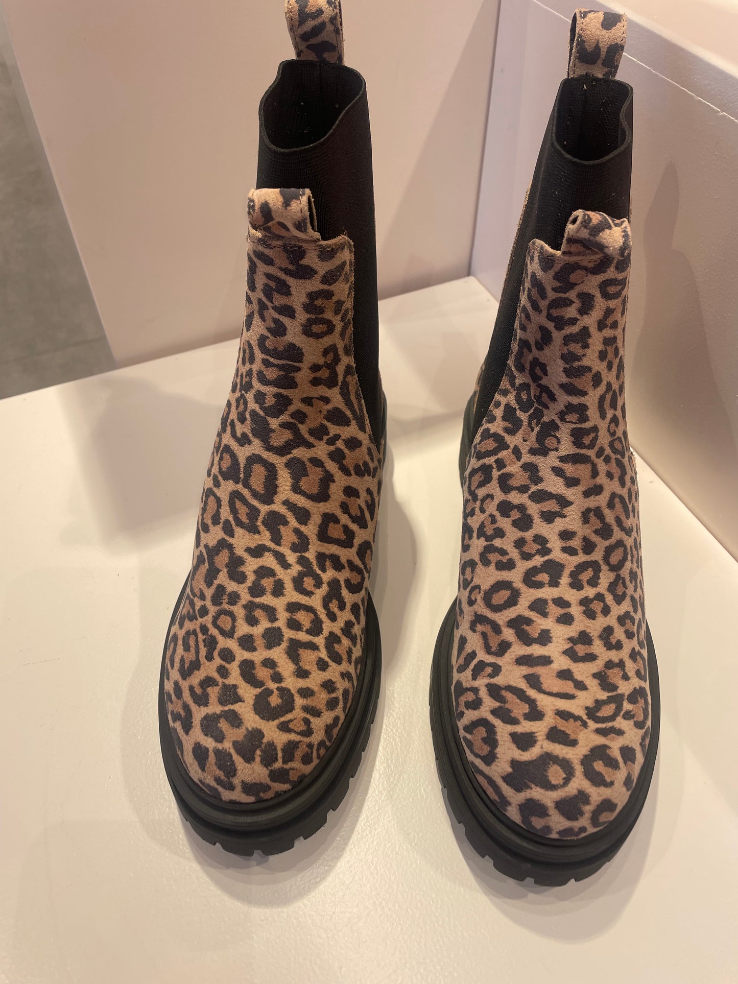 KMB Kasama Leopard Boots