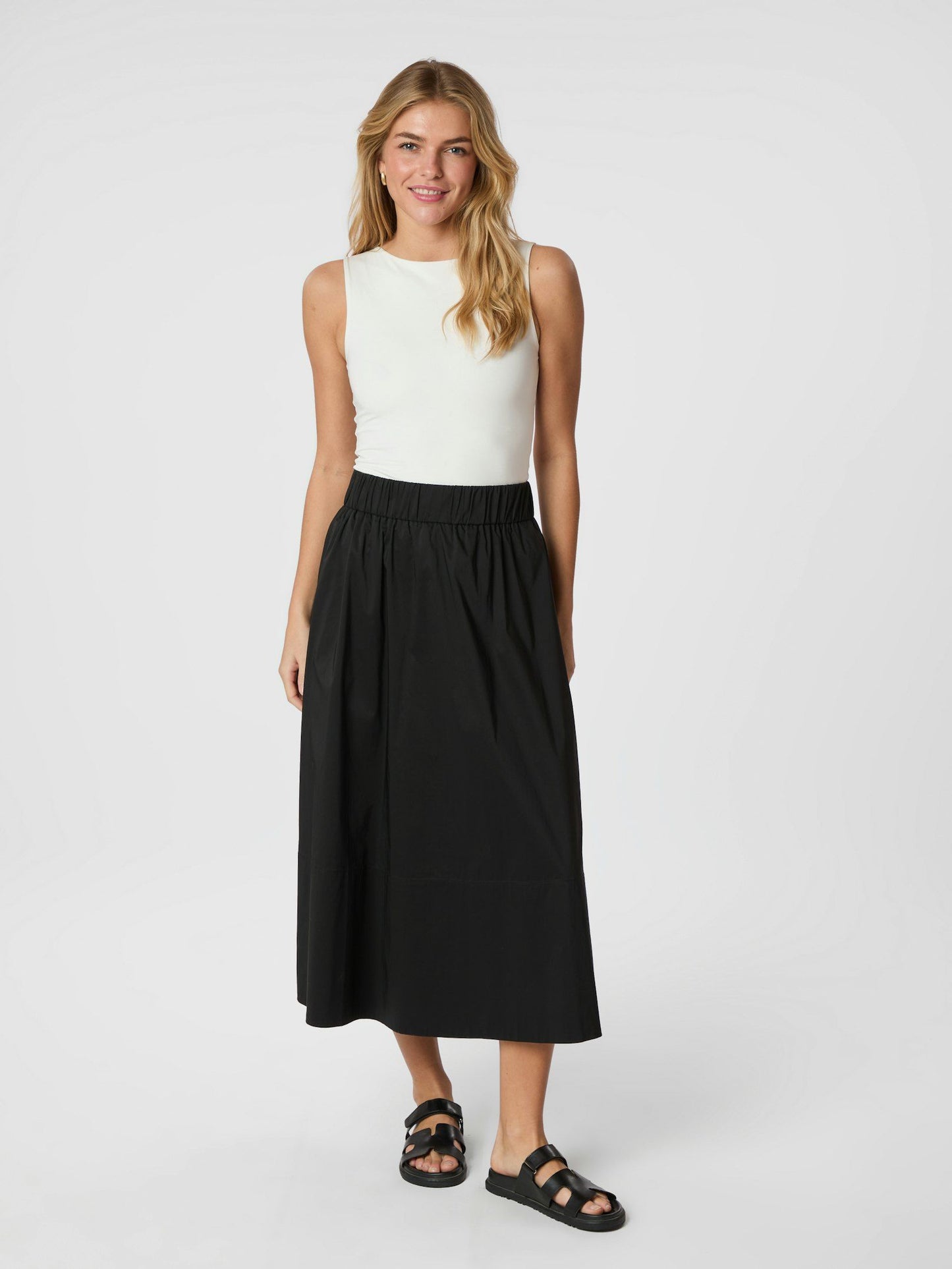 Neo Noir Yara Poplin Skirt