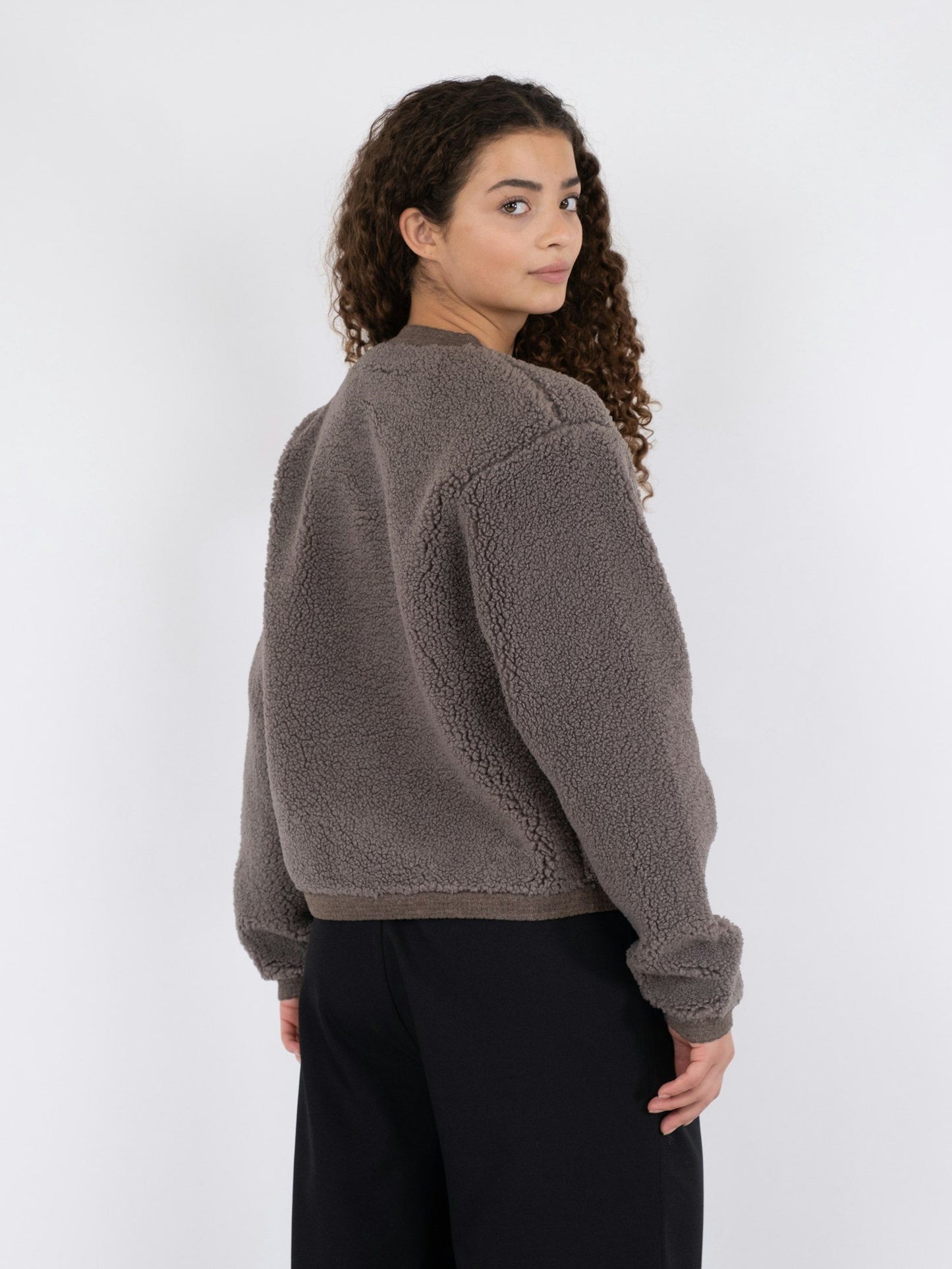 Neo Noir Limo Fluffy Knit