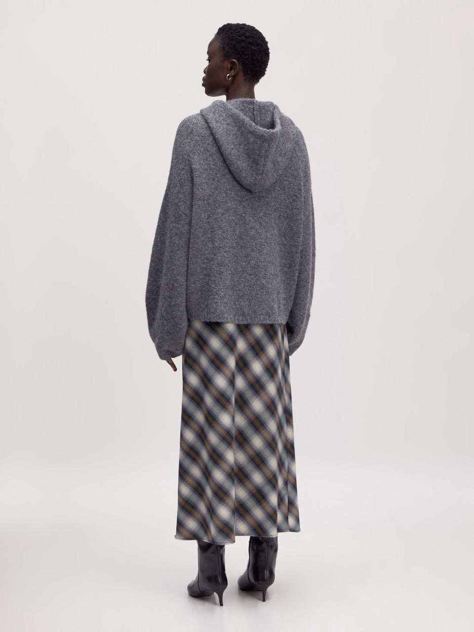 EDITED Isela Cardigan