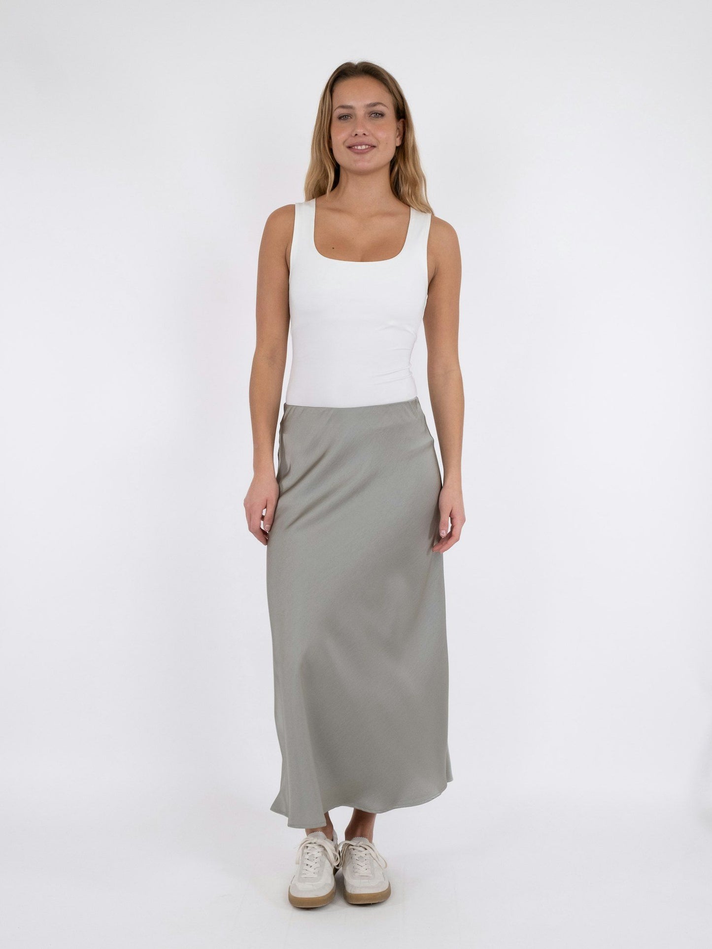 Neo Noir Bovary Skirt