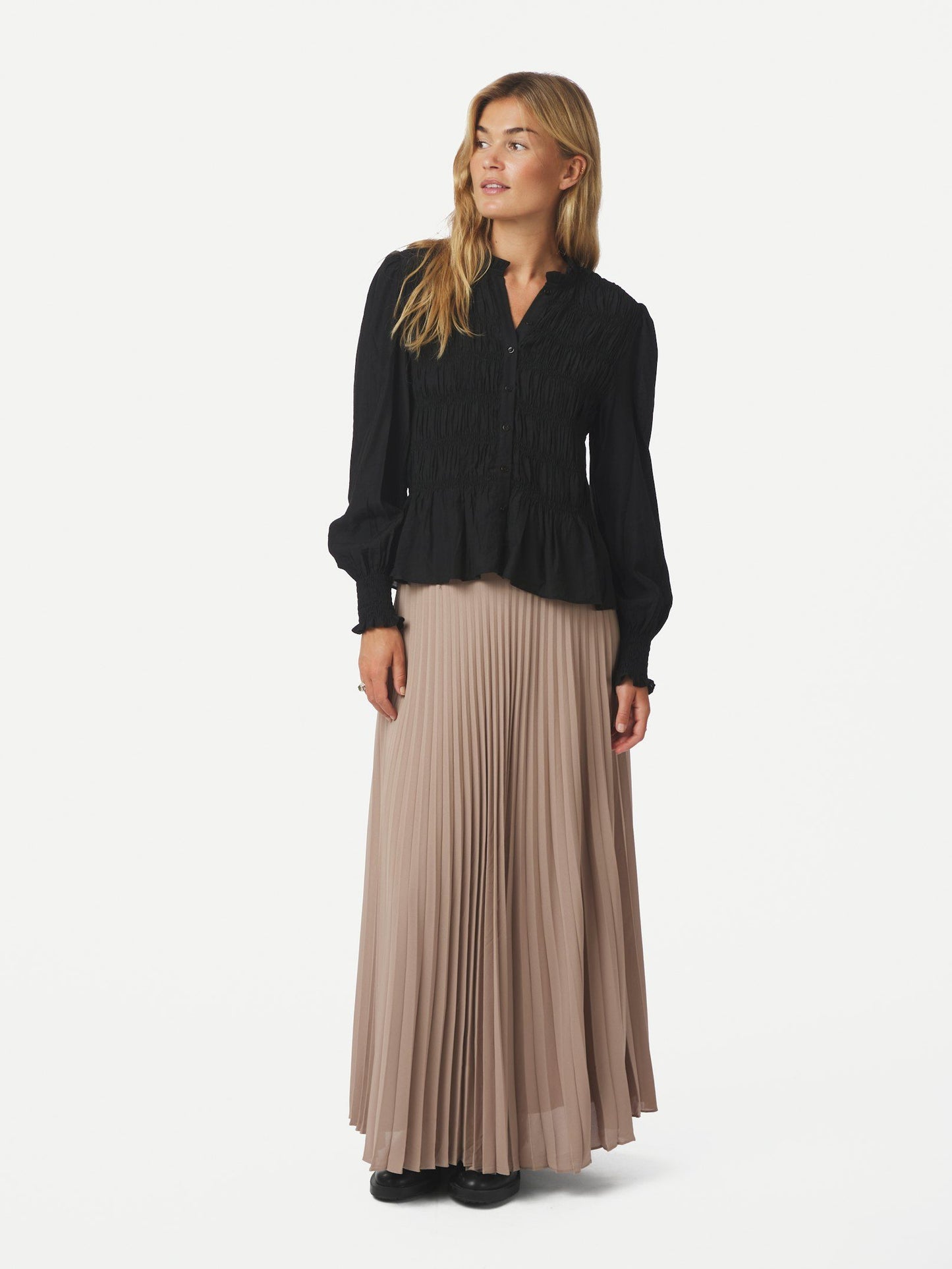 Neo Noir Boni Plisse Skirt