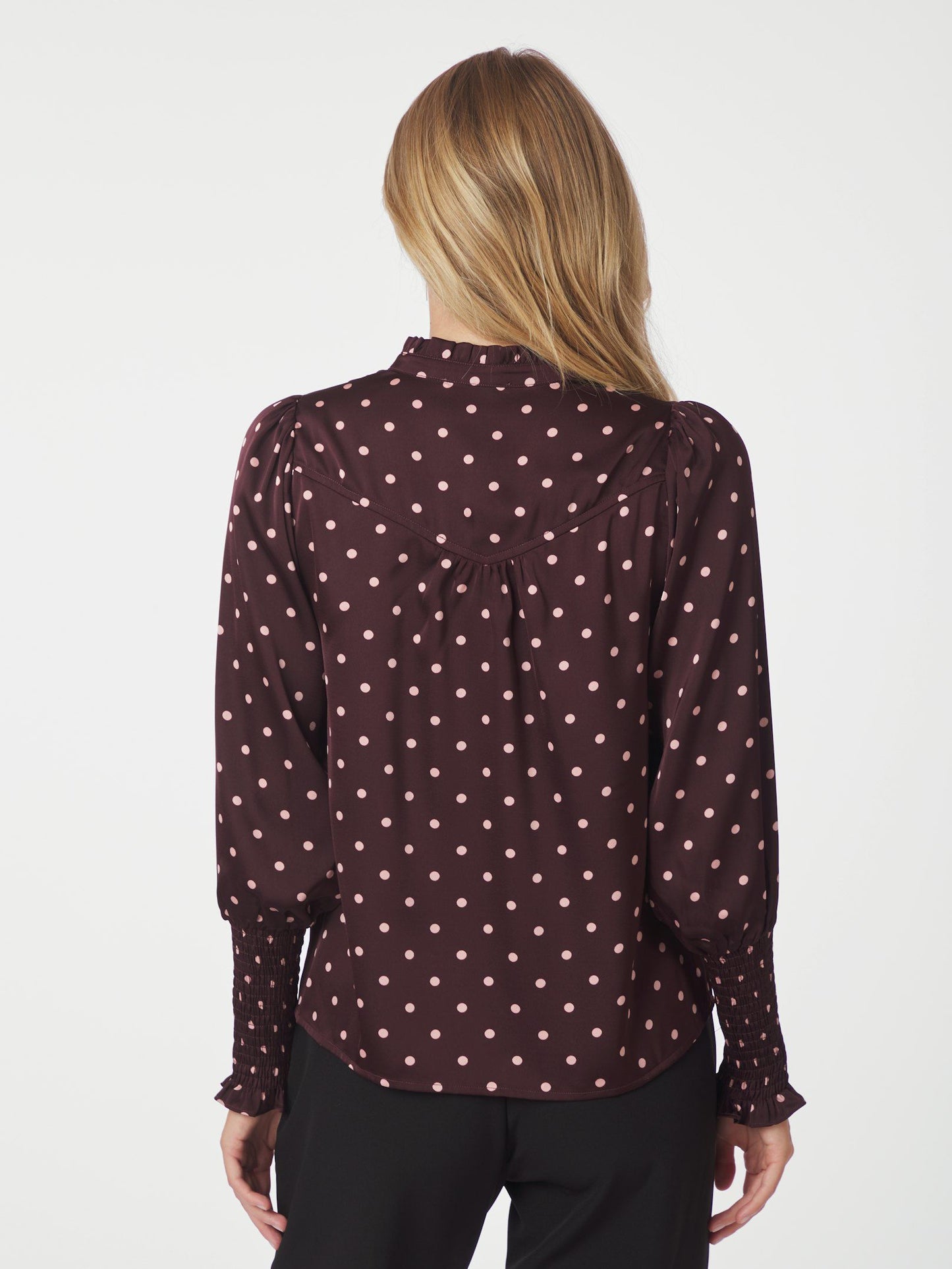 Neo Noir Camisa Dot Blouse
