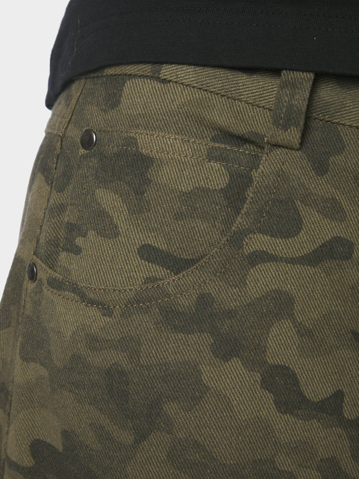Neo Noir Haven Camo Jeans