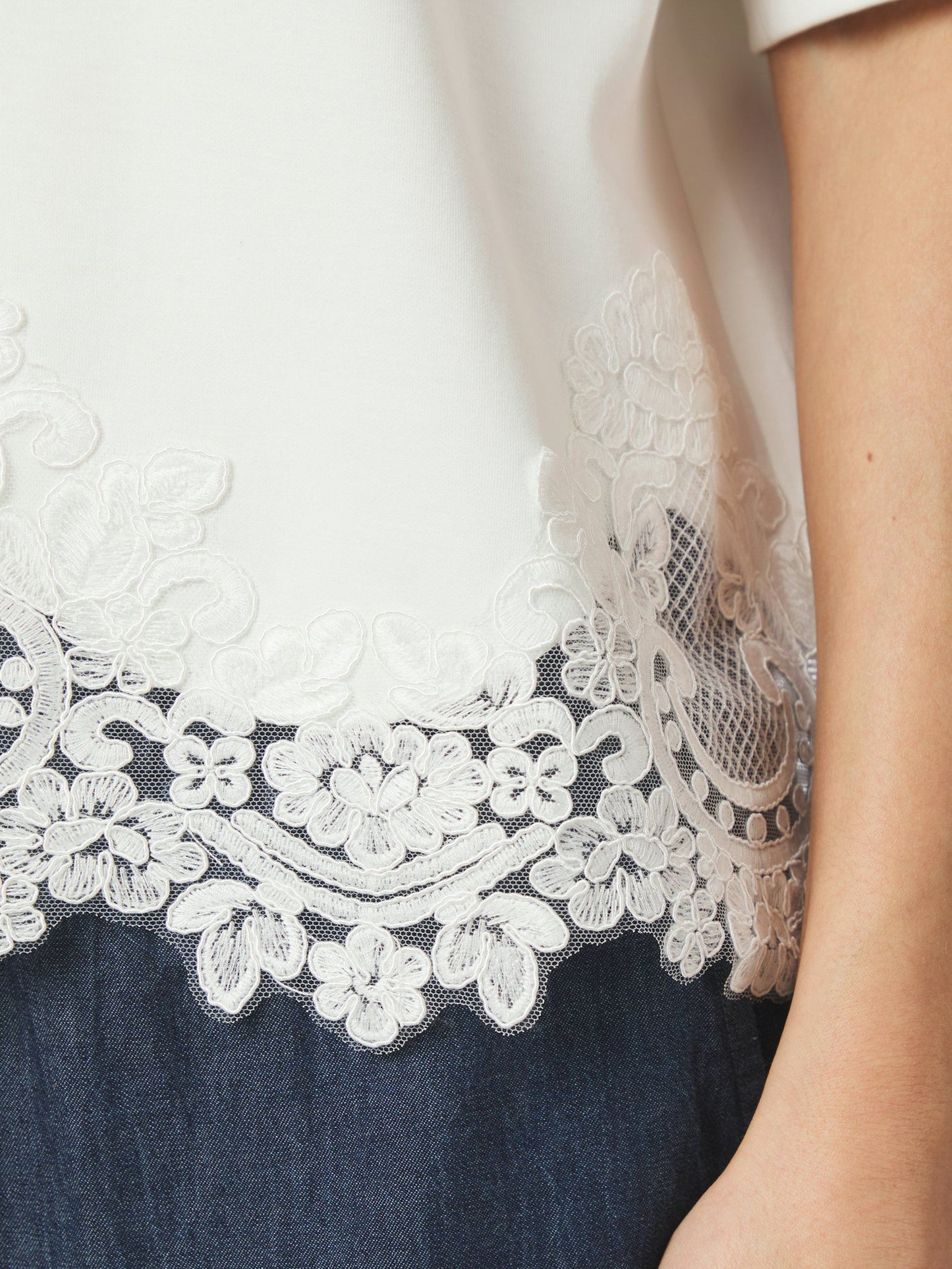Neo Noir Iria Lace Tee