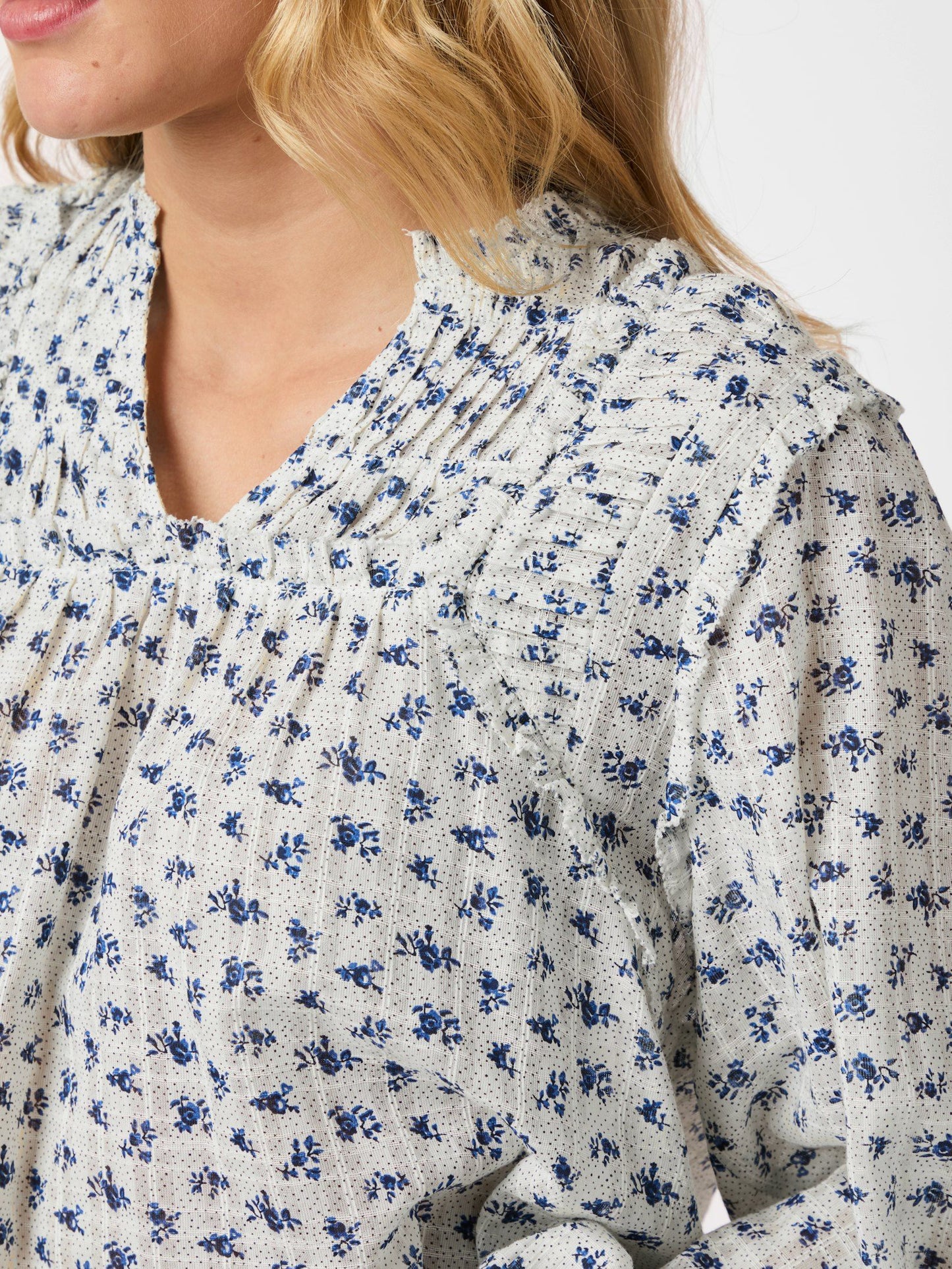Neo Noir Nipoa Dot Flower Blouse