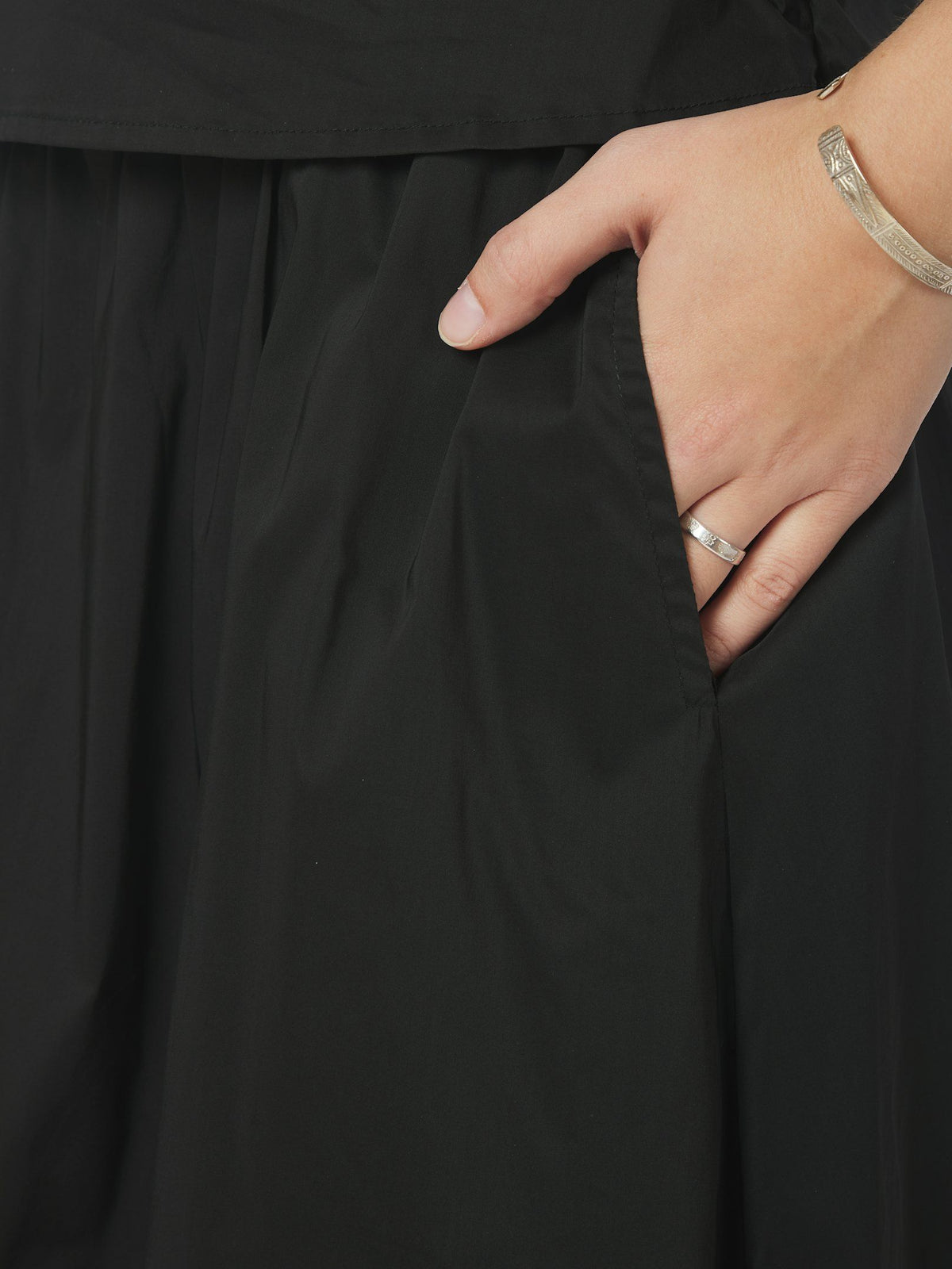 Neo Noir Yara Poplin Skirt