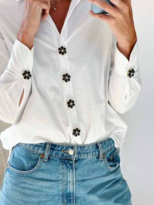 Maja Black & White Flower Charm