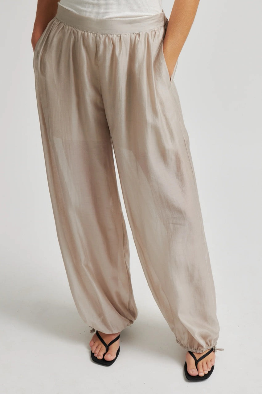 Second Female Hidie Trousers