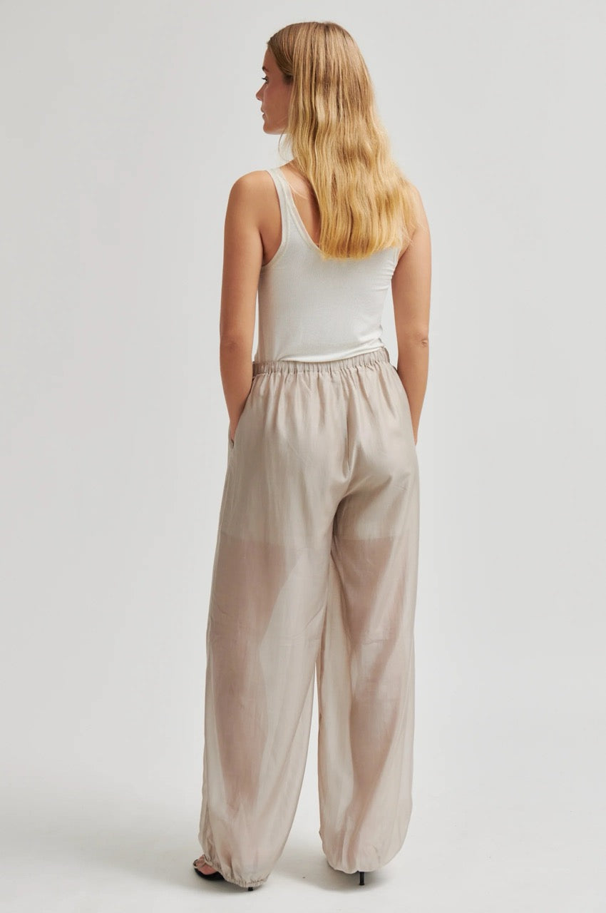 Second Female Hidie Trousers