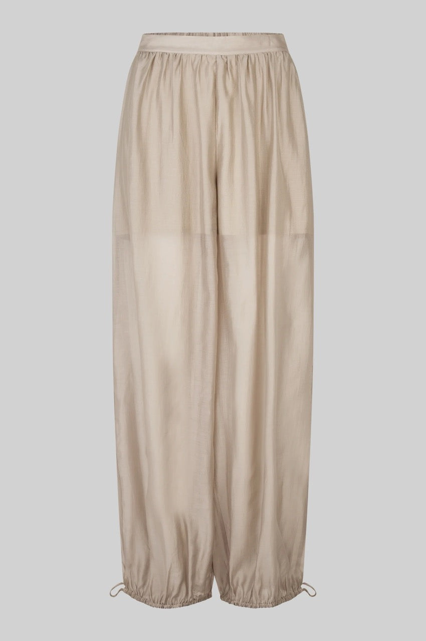 Second Female Hidie Trousers