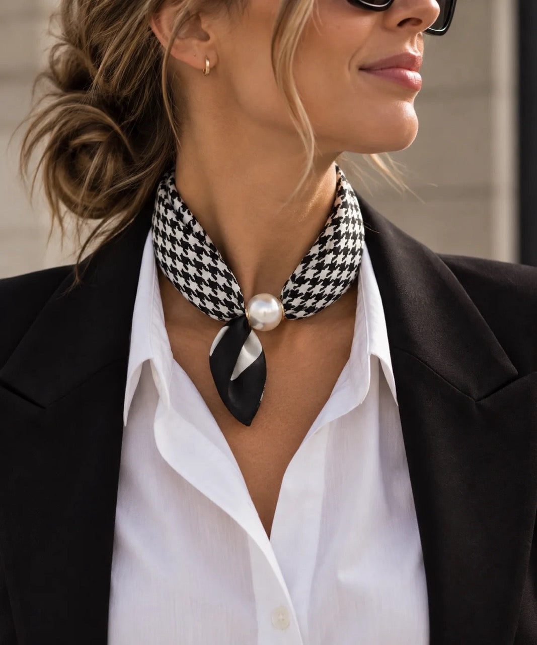 Shoelace Brand Scarf Houndstooth