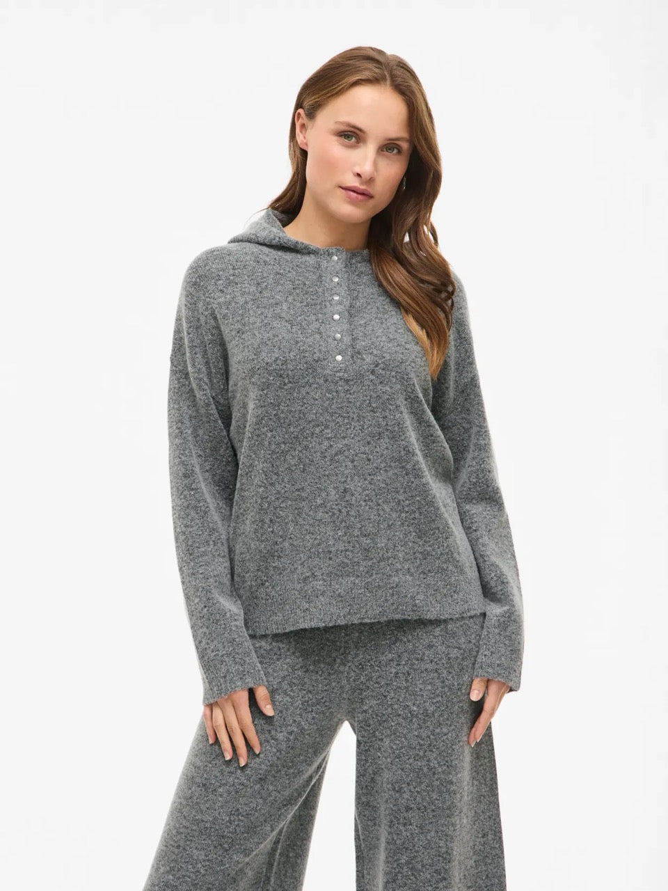 VILA Vicasti Hoodie Knit Top