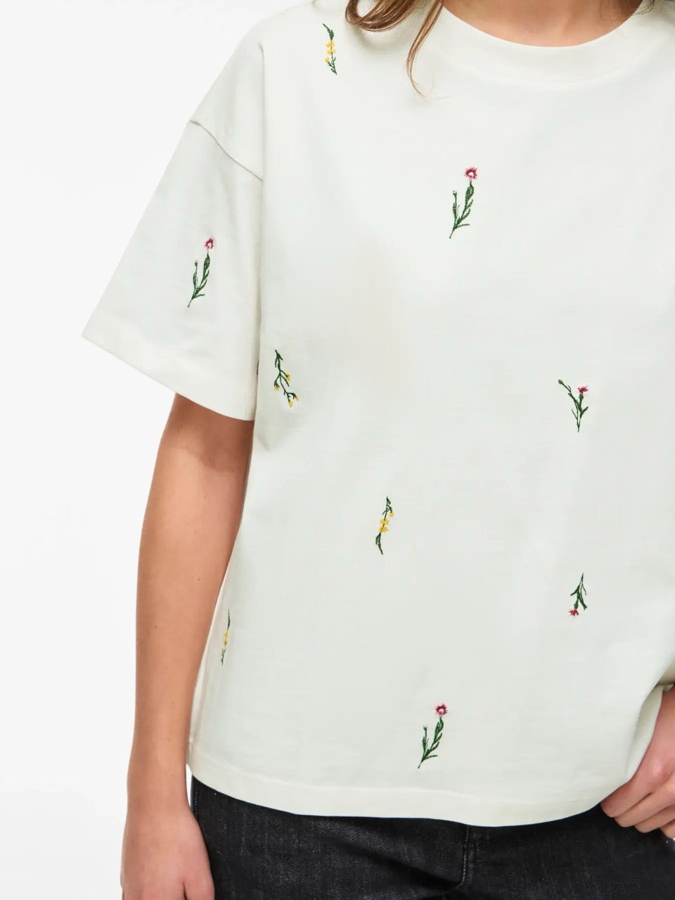 Vila Vimonie Floral Embroidery O-Neck