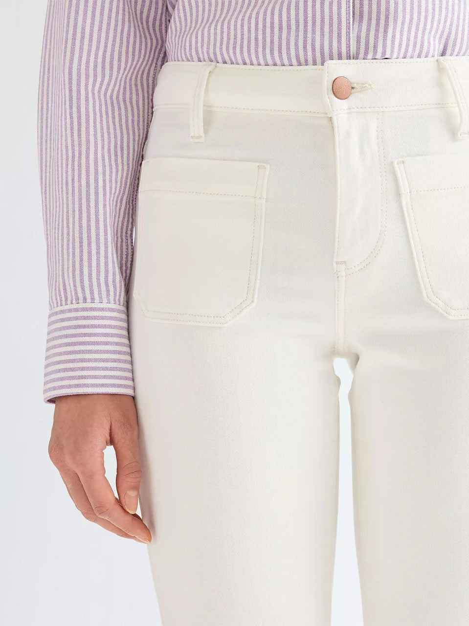 Wrangler Flare Worn White