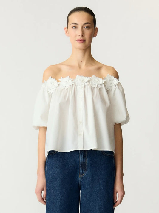 YAS Manly Off-Shoulder Blouse