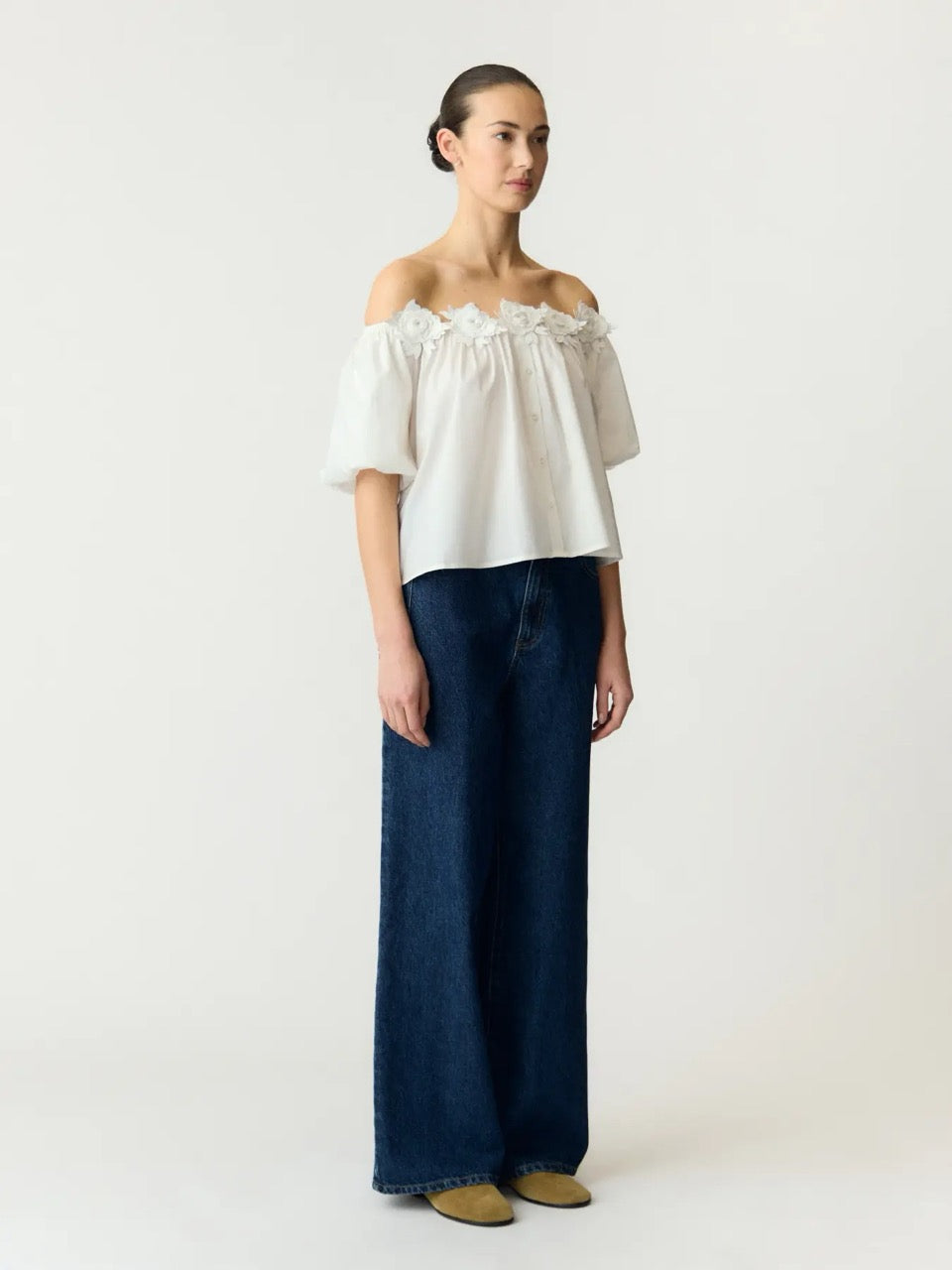 YAS Manly Off-Shoulder Blouse